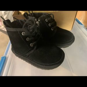 New Toddler UGG Neumel Zip up